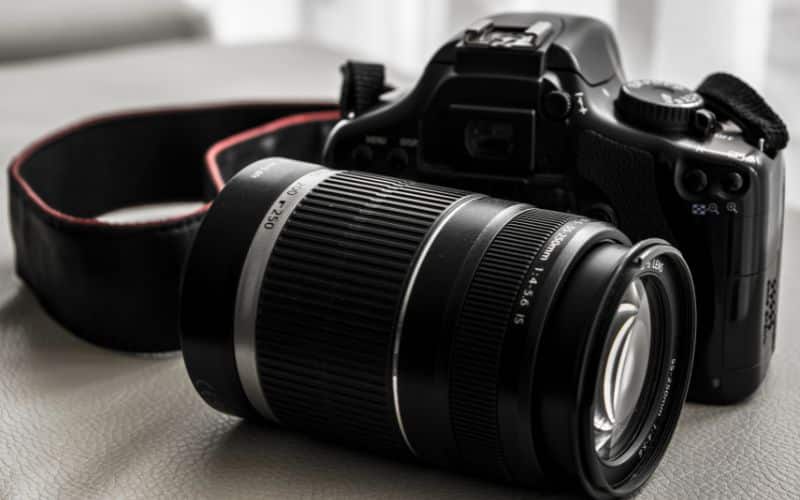Macchina fotografica reflex: la migliore nel 2023-2024