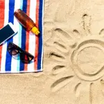 Guida ai migliori teli da mare da viaggio