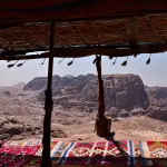 Wadi Rum: dormire nel deserto rosso sotto le stelle
